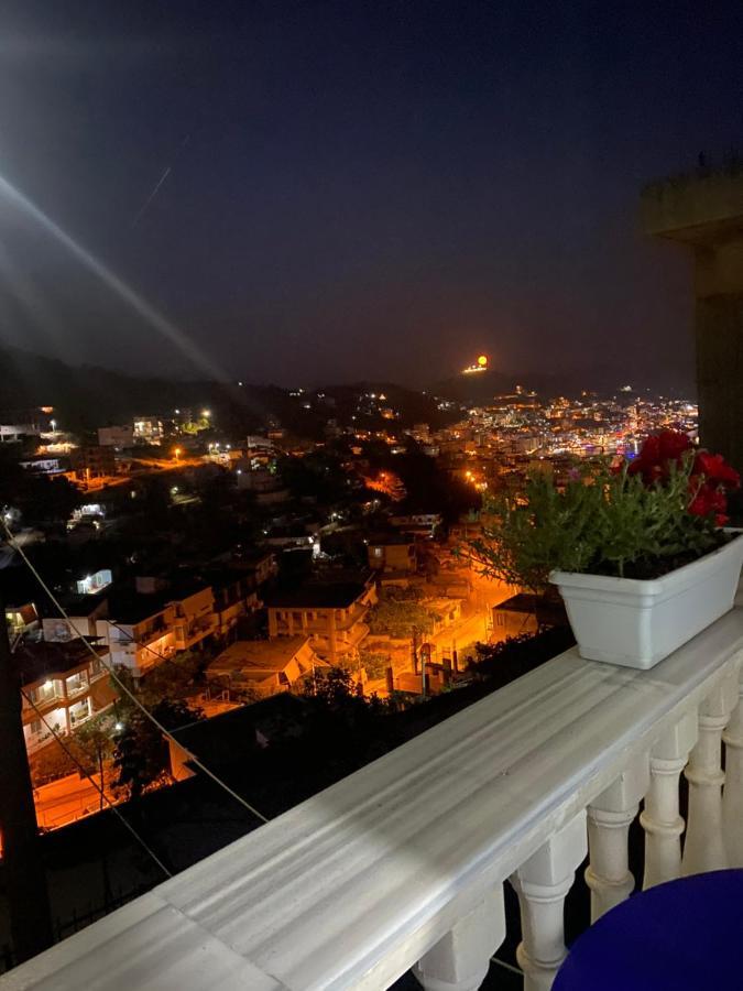 Vila Sinani Саранда Екстер'єр фото