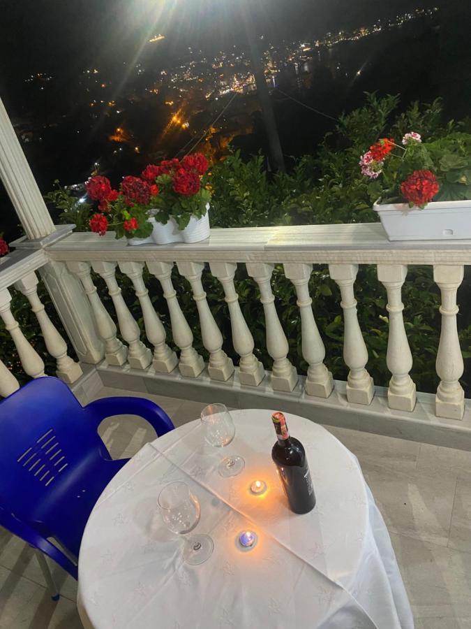 Vila Sinani Саранда Екстер'єр фото